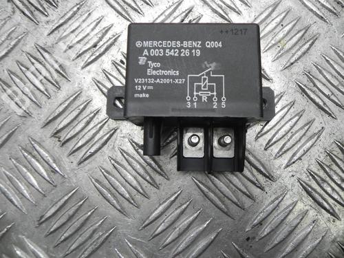 electronic-sensor-mercedes-benz-c-class-w204-2007-2008-2009-2010-2011-2012-2013-2014-2015-37543333 main image