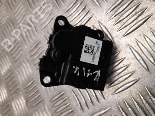 electronic-module-tesla-model-3-5yj3-2017-37560724 main image