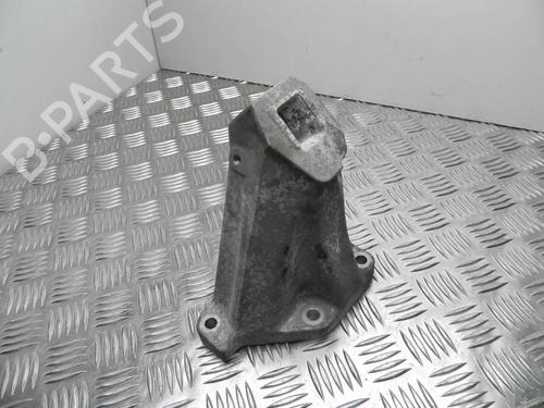 Used Support Support BMW 5 (F10) 550 i xDrive (408 hp) 28946358 28946358