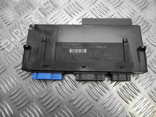 Used Electronic module BMW 5 (F10) 525 d (218 hp) 28917331