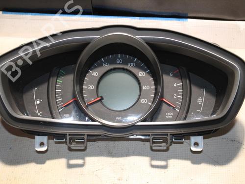 Instrument cluster VOLVO V40 Hatchback (525) D2 | BP28915239C47 