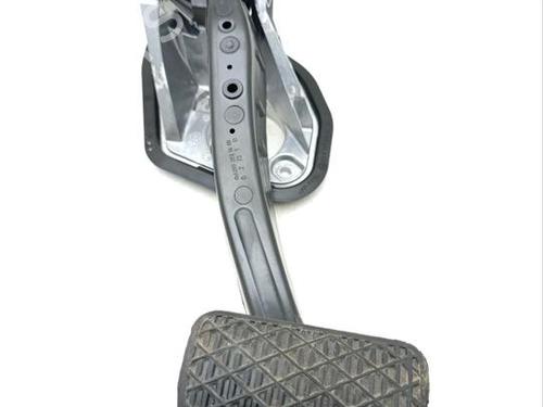 Used Break pedal Break pedal 38995739 38995739