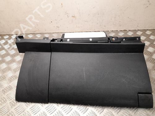 glove-box-nissan-ariya-fe0-2020-37566288 main image