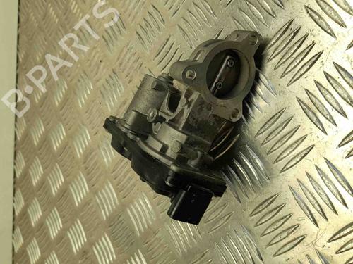 Used Throttle body BMW 5 (G30, F90) 520 d (190 hp) 28939415