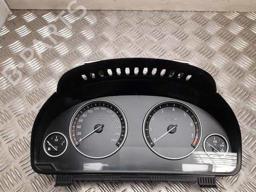 Used Instrument cluster BMW 5 Gran Turismo (F07) 535 i (306 hp) 28947502