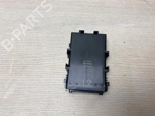 Used Electronic module TOYOTA C-HR (_X1_) 1.8 Hybrid (ZYX10_, ZYX11_, ZYX10R, ZYX11R) (122 hp) 32370102