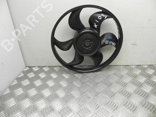 radiator-fan-ford-usa-mustang-convertible-2014-37541928 main image