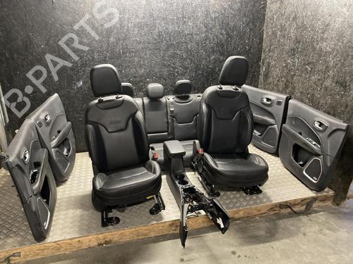Used Seats set Seats set 37556658 37556658