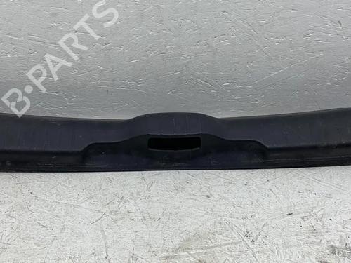 Pynteliste til bagklap Pynteliste til bagklap CITROËN C4 CACTUS 1.2 THP 110 (110 hp) 37010077 37010077