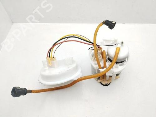 Used Fuel pump Fuel pump PORSCHE PANAMERA (971) 2.9 4 E-Hybrid (97ABE1, 97BBE1, 97ABX1) (462 hp) 28945445 28945445