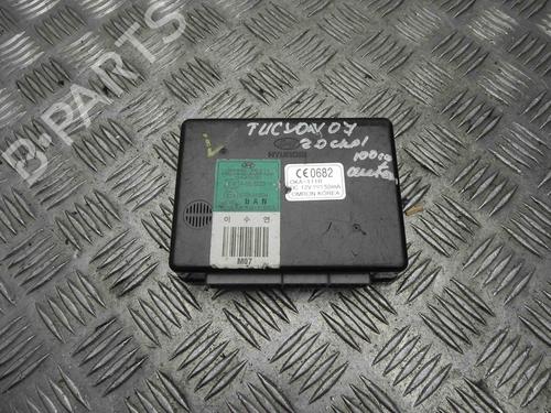 Used Electronic module HYUNDAI TUCSON (JM) 2.0 CRDi (136 hp) 28920253