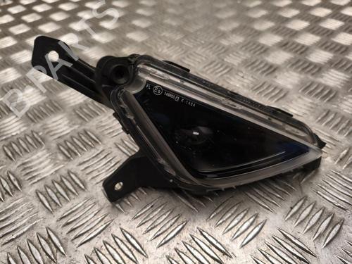 Used Right front fog light Right front fog light 38966876 38966876