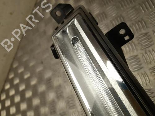 Left front fog light JAGUAR F-PACE (X761) 3.0 SCV6 AWD | BP33566082C30 - Image 4