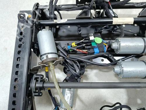 Right front seat MASERATI GRAN TURISMO I 4.7 S | BP33206784C16 - Image 6