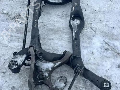 Used Rear axle PORSCHE MACAN (95B) 2.0 (237 hp) 32213964