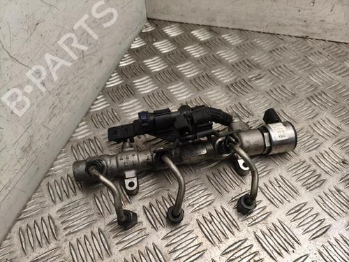 Used Injection rail Injection rail 39482820 39482820