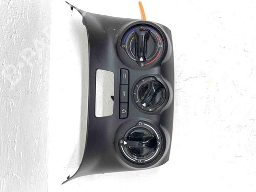 Used Electronic module PEUGEOT 208 I (CA_, CC_) 1.4 HDi (68 hp) 28920156