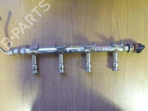 Used Injection rail SKODA FABIA II (542) 1.2 12V (60 hp) 28918912