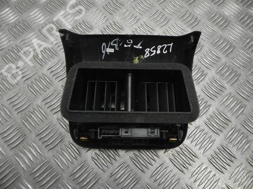 Air vent TESLA MODEL Y (5YJY) Long Range All-wheel Drive | BP37546351I21 - Image 8
