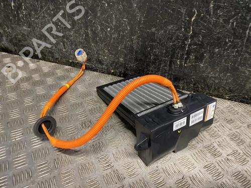 Used Heater matrix Heater matrix TESLA MODEL S (5YJS) 75D AWD (525 hp) 33400702 33400702