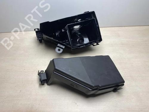 Used Fuse box RENAULT AUSTRAL E-TECH 200 Hybrid (HGM2) (199 hp) 31626184