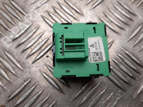 Switch LAND ROVER RANGE ROVER VELAR (L560) 3.0 D300 SDV6 4x4 | BP28935172I30 