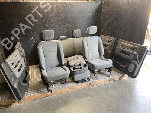 Used Seats set Seats set 37565168 37565168