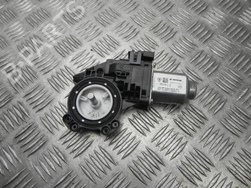electronic-module-tesla-model-3-5yj3-2017-37545619 main image