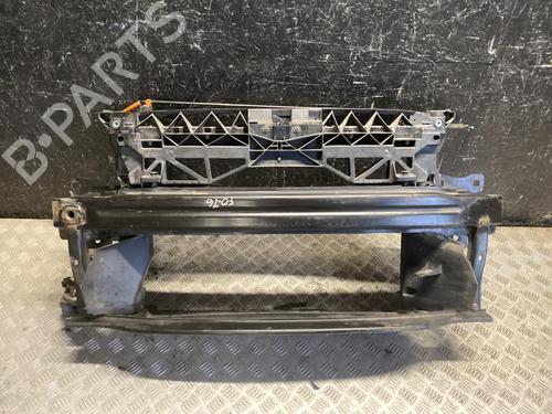 Frontplate/Frontkurv Frontplate/Frontkurv SEAT LEON SC (5F5) 1.4 TSI (140 hp) 37557555 37557555