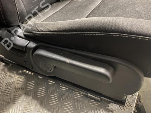 Sæde sæt HYUNDAI KONA (SX2) 1.0 T-GDi Hybrid 48V | BP37575825C78 - Image 4