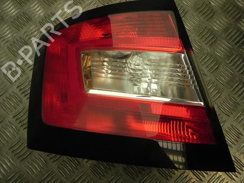 Used Left taillight SKODA FABIA III (NJ3) 1.2 TSI (90 hp) 28934403