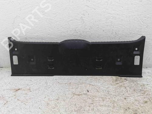 Garniture de hayon CITROËN C3 III (SX) 1.2 VTi 82 (82 hp) 28940534