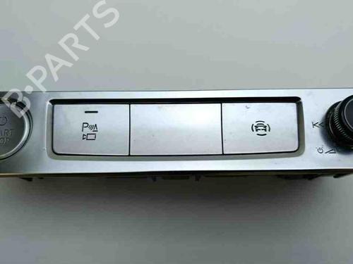 Switch AUDI E-TRON (GEN) 55 quattro | BP28924522I30 