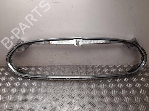Used Grille TESLA MODEL S (5YJS) 90D AWD (422 hp) 28936123