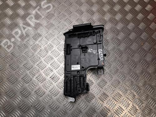 fuse-box-tesla-model-y-5yjy-2019-37549134 main image