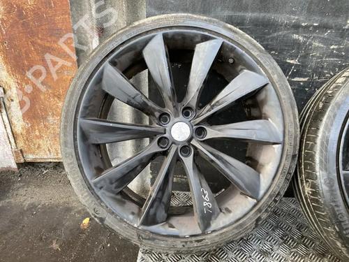 Used Rim TESLA MODEL S (5YJS) 85 (367 hp) 30081597