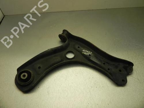 Used Left front suspension arm Left front suspension arm SKODA FABIA III Estate (NJ5) 1.0 TSI (95 hp) 28925613 28925613