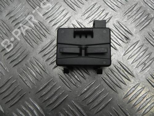 control-unit-opel-astra-k-b16-2015-2016-2017-2018-2019-2020-2021-2022-37542211 main image