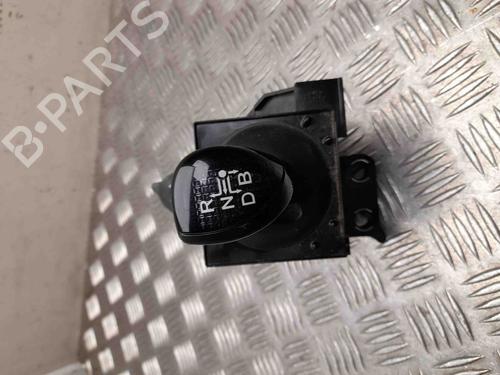 Used Gear lever TOYOTA AURIS Estate (_E18_) 1.8 Hybrid (ZWE186_, ZWE186R, ZWE186H) (136 hp) 28942942