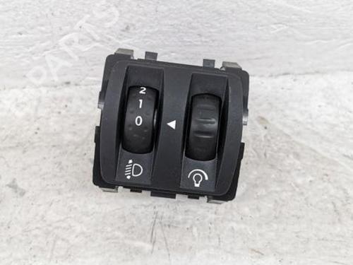 Spak kontakt RENAULT CAPTUR I (J5_, H5_) 0.9 TCe 90 (90 hp) 28936843
