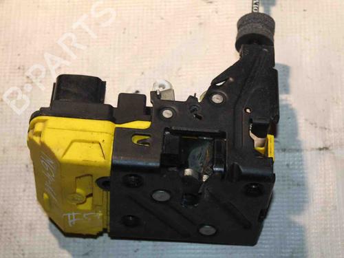 Used Front left lock VOLVO XC90 I (275) D5 AWD (200 hp) 28910727