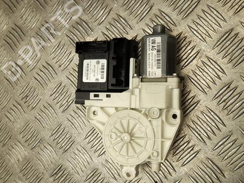 Vindusheismotor venstre foran VW CADDY IV MPV (SAB, SAJ) 2.0 TDI (102 hp) 28944399
