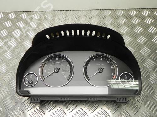 Used Instrument cluster BMW X3 (F25) xDrive 35 i (306 hp) 28914825
