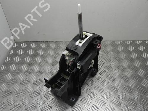 Used Gear lever NISSAN QASHQAI II (J11, J11_) 1.2 DIG-T (115 hp) 28911691