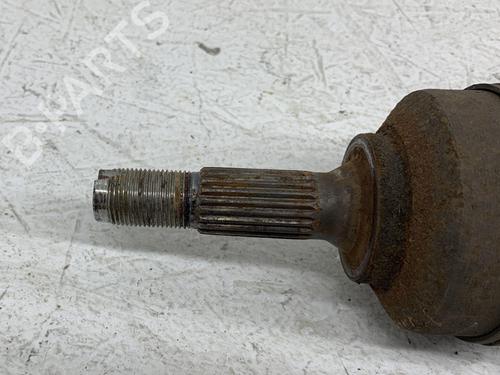 Right front driveshaft CITROËN C3 III (SX) 1.2 THP 110 (SXHNPS, SXHNZT, SXHNZ6) | BP28946556M39 