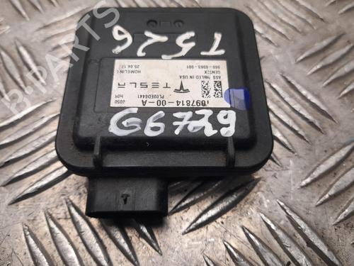 Elektronisk modul TESLA MODEL S (5YJS) P100D AWD | BP28924922M83 