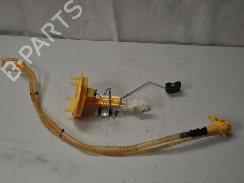 Used Fuel pump SKODA SUPERB III Estate (3V5) 2.0 TDI 4x4 (150 hp) 28925866