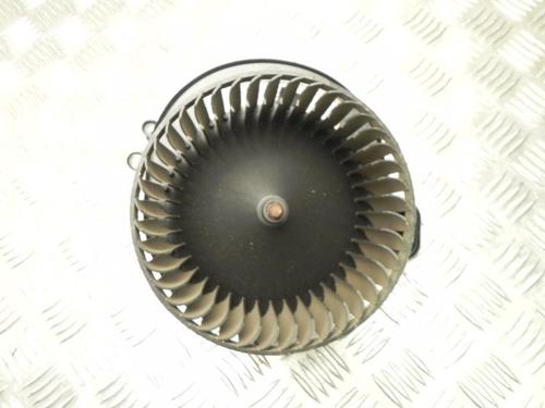 Used Heater blower motor BMW 3 (F30, F80) 328 i xDrive (245 hp) 28941197