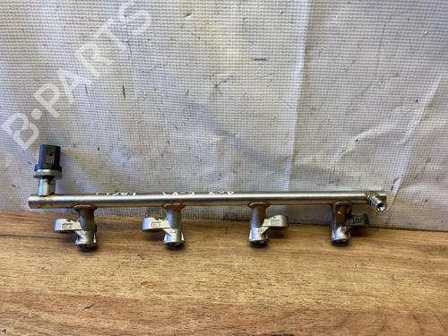 Used Injection rail Injection rail MAZDA CX-5 (KF) 2.0 SKYACTIV-G (163 hp) 39906258 39906258