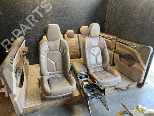 Used Seats set Seats set 37707270 37707270